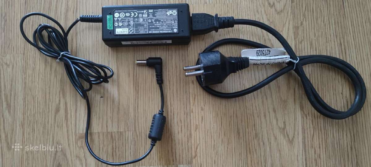 Pakrovėjas 20 voltų 2 amperų 20v 2a