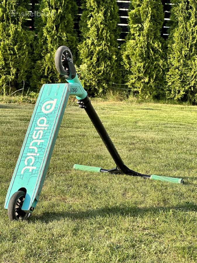 District C050 Pro Scooter