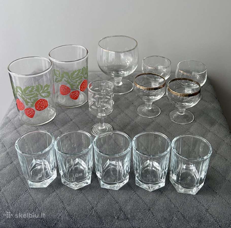 Taurės ir stiklinės-8€