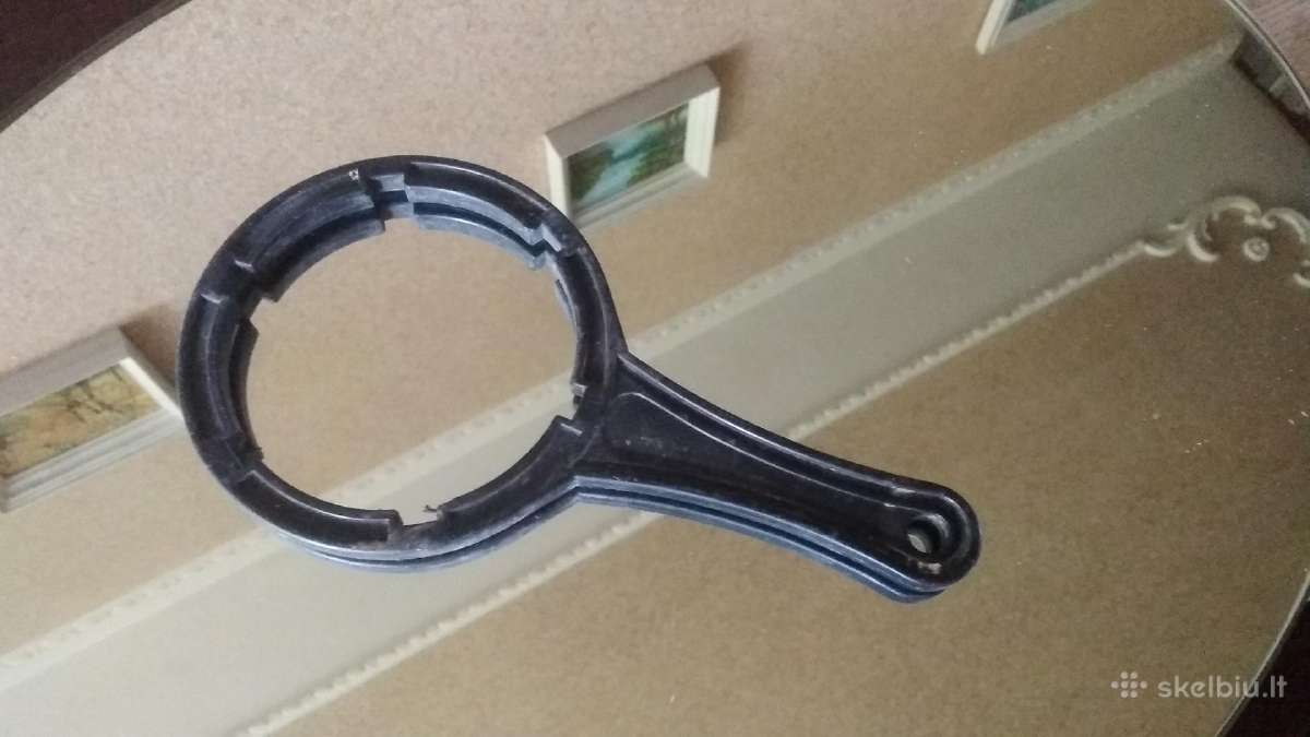 Parduodu vandens filtro korpuso rakta. Kaina: 5eur