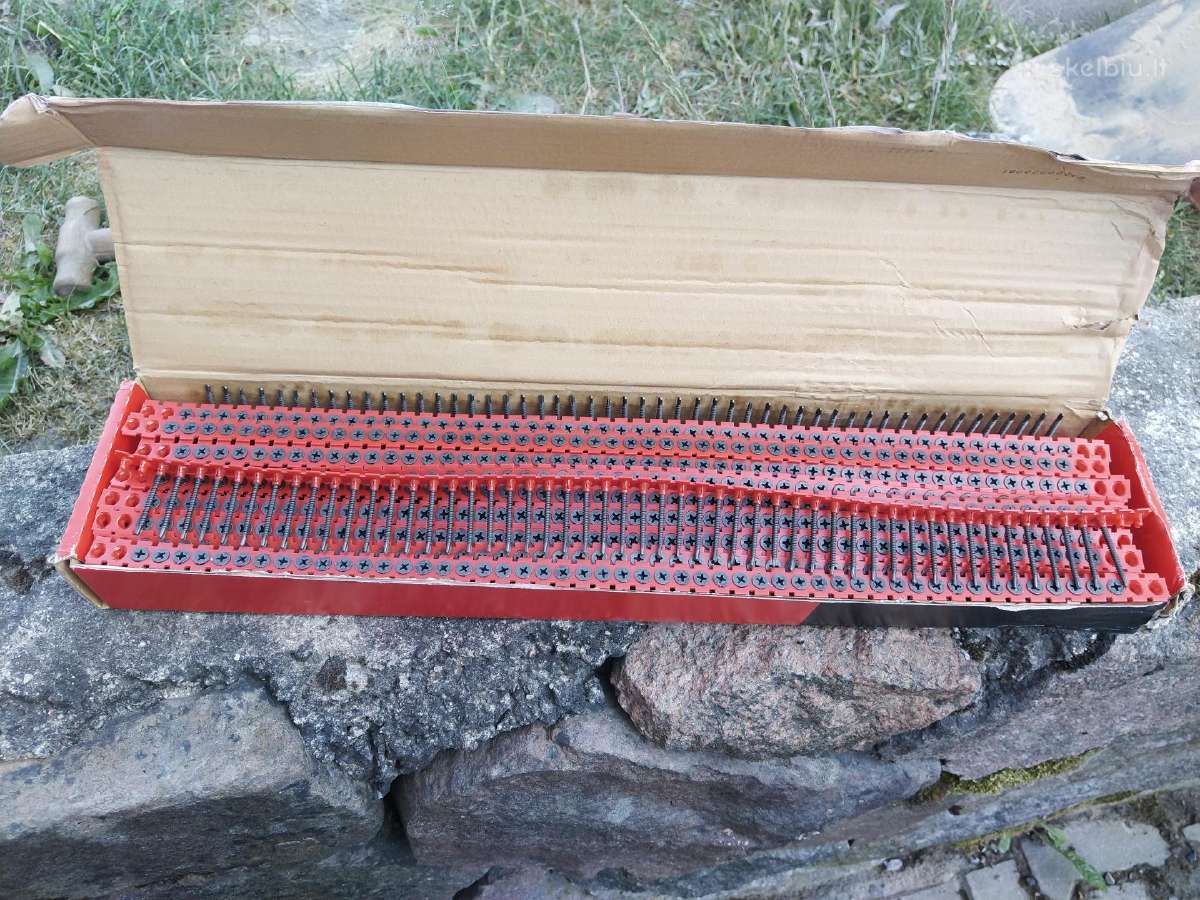 Parduodu gipskartonio varžtus juostoje