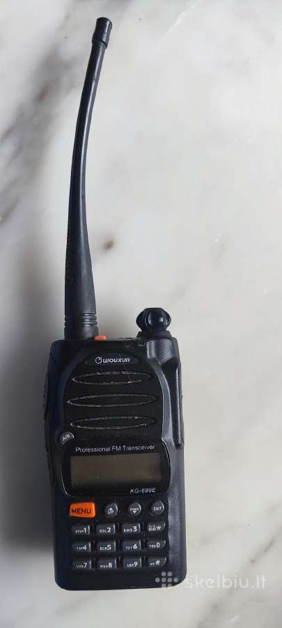 Parduodamos naudotos racijos Wouxun two way radio