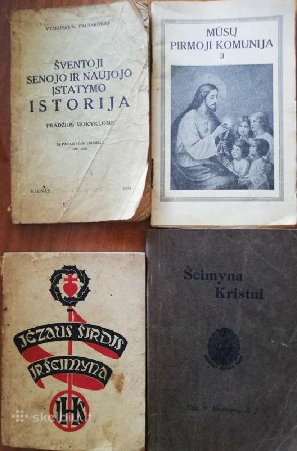 Religinio turinio knygos - nuotraukos Nr. 4