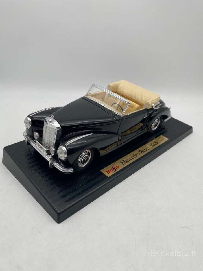 Mercedes 300s 1:18 modelis modeliukas diecast - nuotraukos Nr. 3