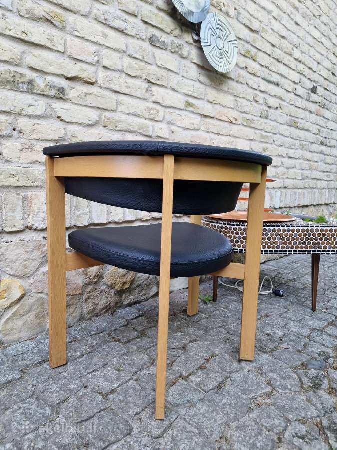 Vintažinis mid century ąžuolinis-odinis fotelis - nuotraukos Nr. 4