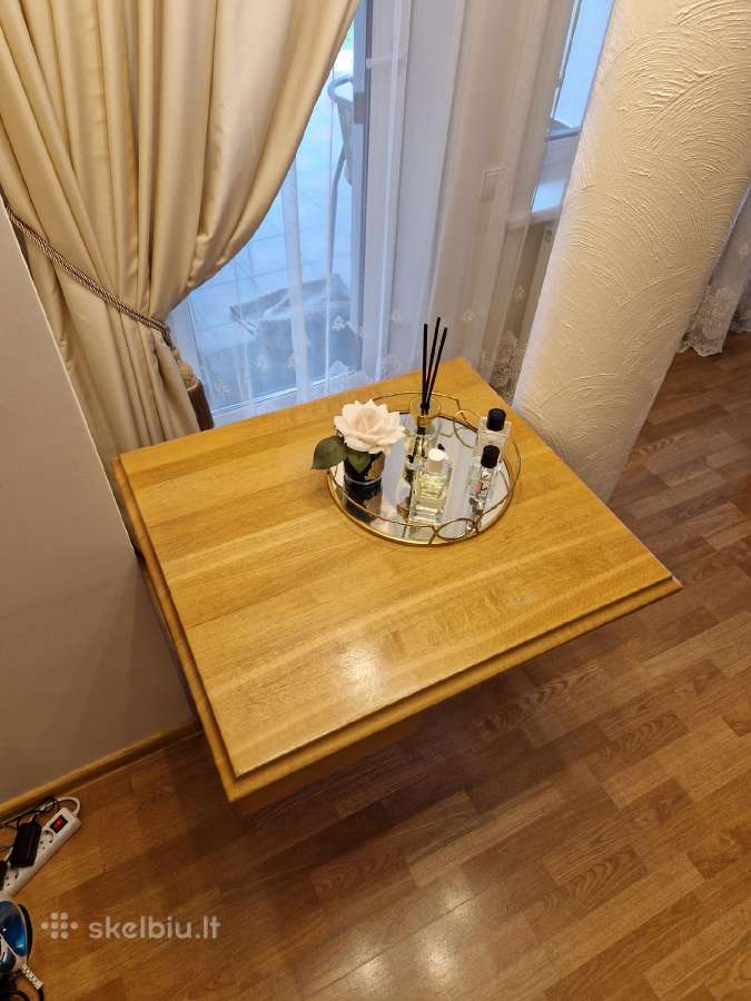 Kompiuterio stalas ir kaltinė kėdė komplekte - nuotraukos Nr. 7