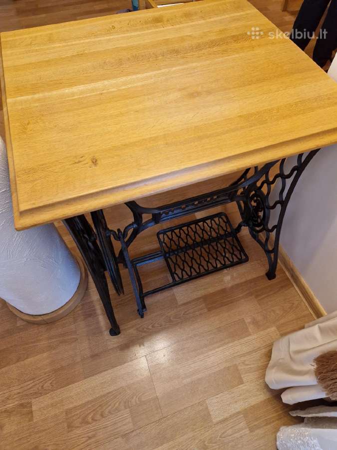 Kompiuterio stalas ir kaltinė kėdė komplekte - nuotraukos Nr. 8