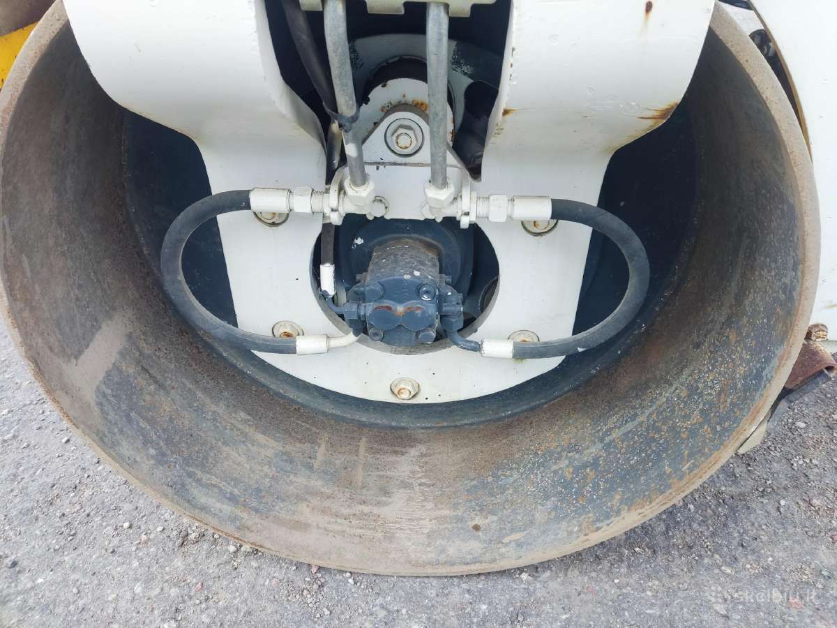 Parduodamas Vibro volas Bomag Bw135ad - nuotraukos Nr. 8