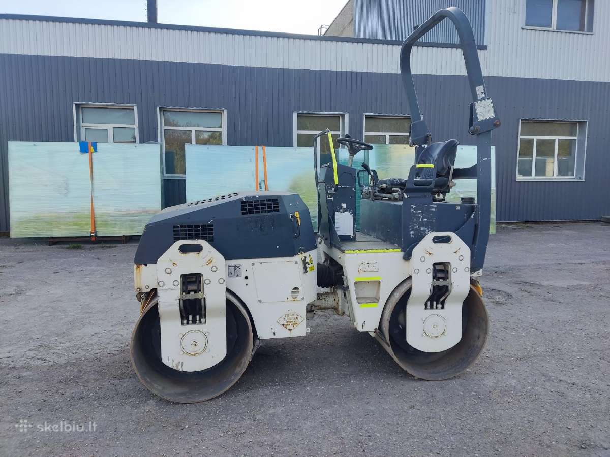 Parduodamas Vibro volas Bomag Bw135ad - nuotraukos Nr. 12