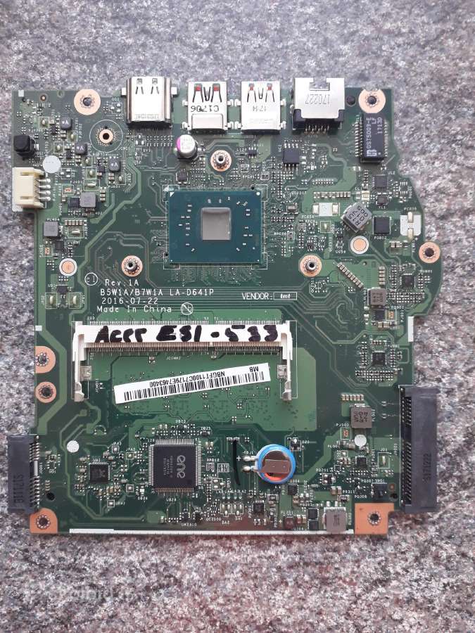 Acer Aspire ES1-533
