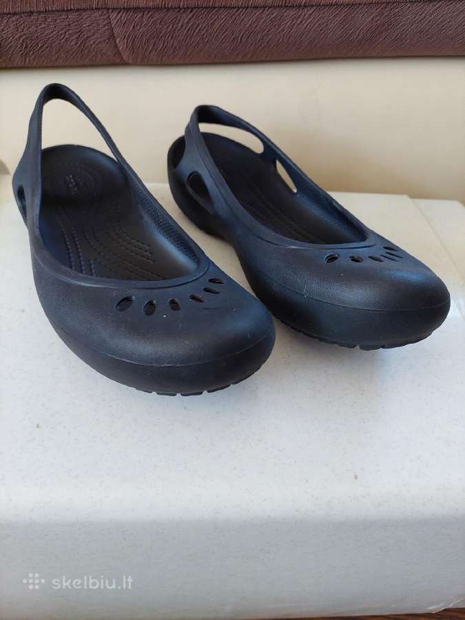 Tik pamatuotos Crocs basutės