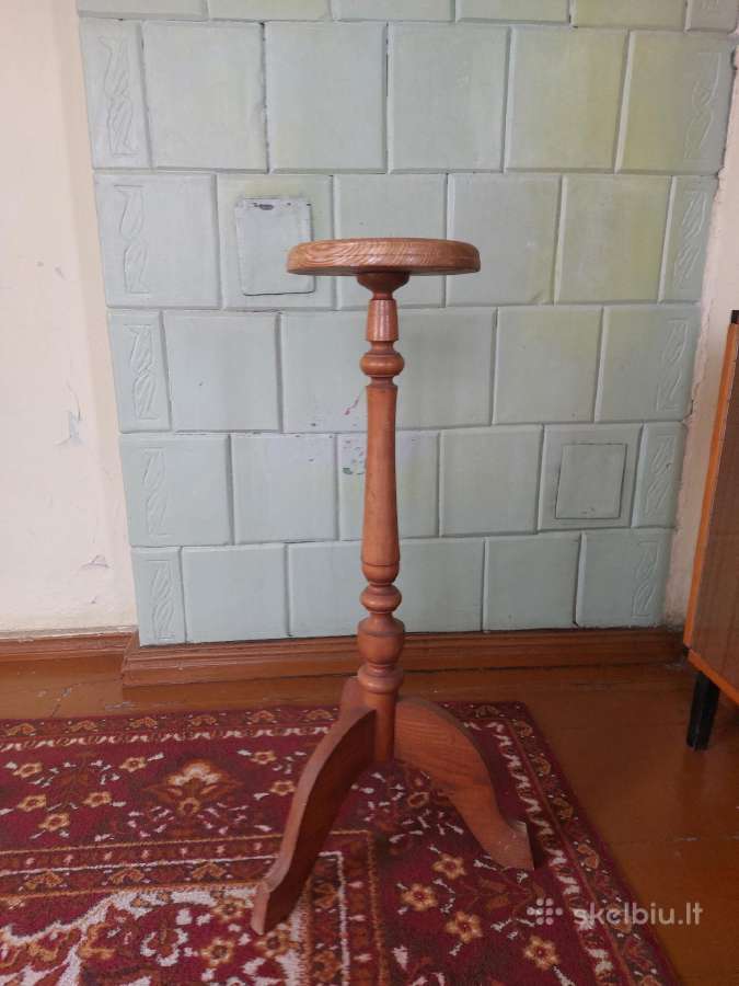 Gėlėms stalelis