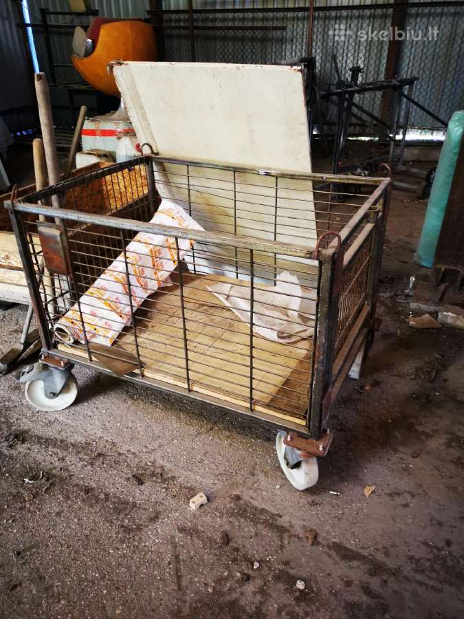 Vežimėlis metalinis