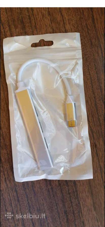 Usb C hub