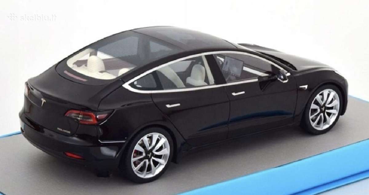 Tesla model 3 - nuotraukos Nr. 2