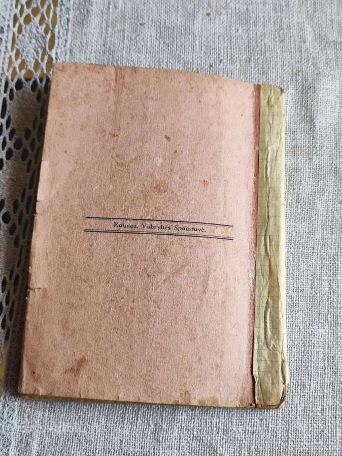 Tarpukario vadovėlis Lietuvos istorija - nuotraukos Nr. 4