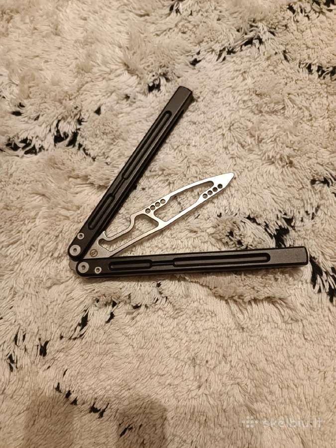 Maxace Phantom Black balisong trainer - nuotraukos Nr. 4