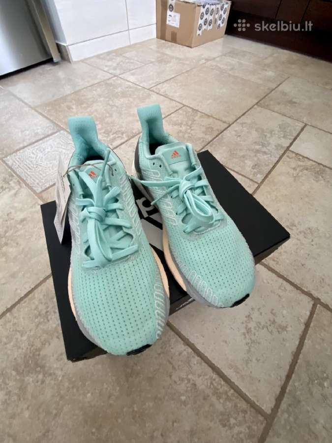 Adidas Solar Boost 19 W kedai. 38 Eur. Nauji