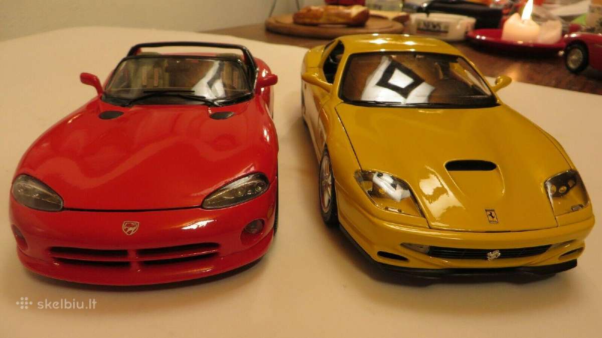 Dodge Viper Rt10 modeliukas 1:18 atsidaro dalys - nuotraukos Nr. 5