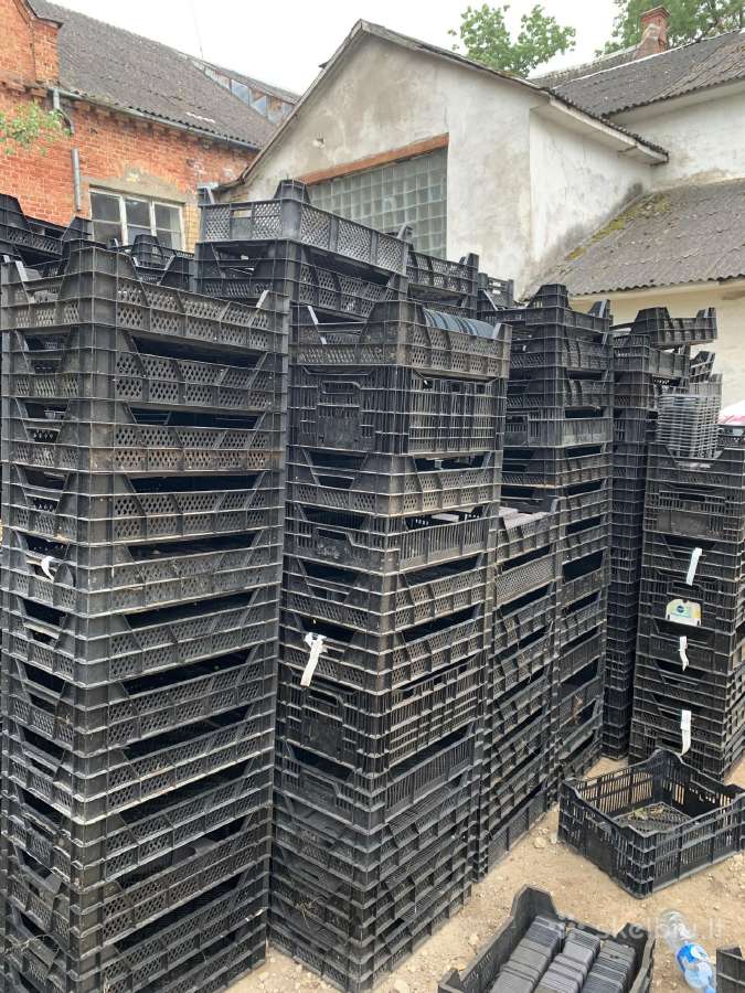 Plastikinės dėžės