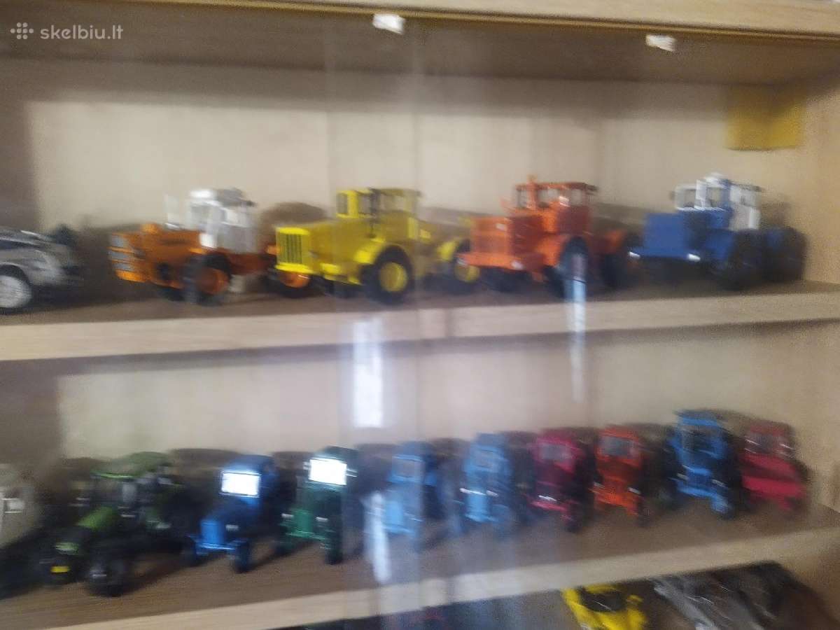 Parduodu modeliukus 1:43mastelio.kaina derinama - nuotraukos Nr. 5