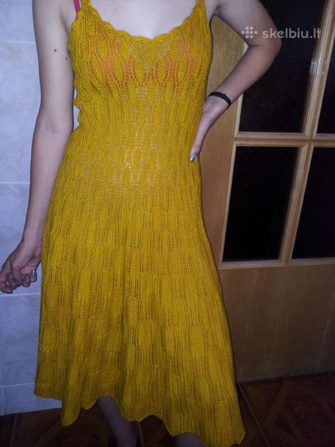 Megzta suknelė