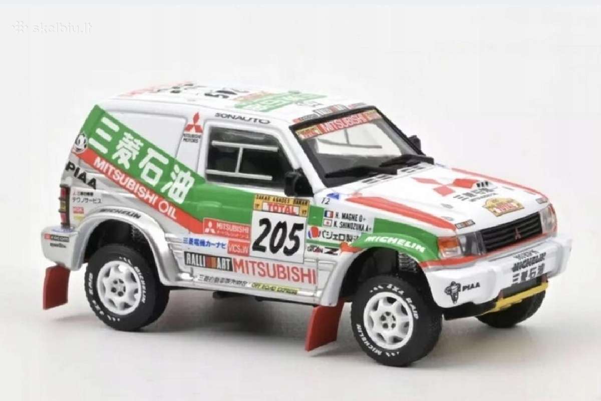 Mitsubishi Pajero Dakar