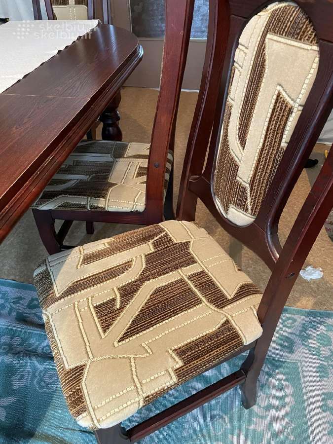 Valgomojo baldų komplektas. Kaina: 630eur - nuotraukos Nr. 5