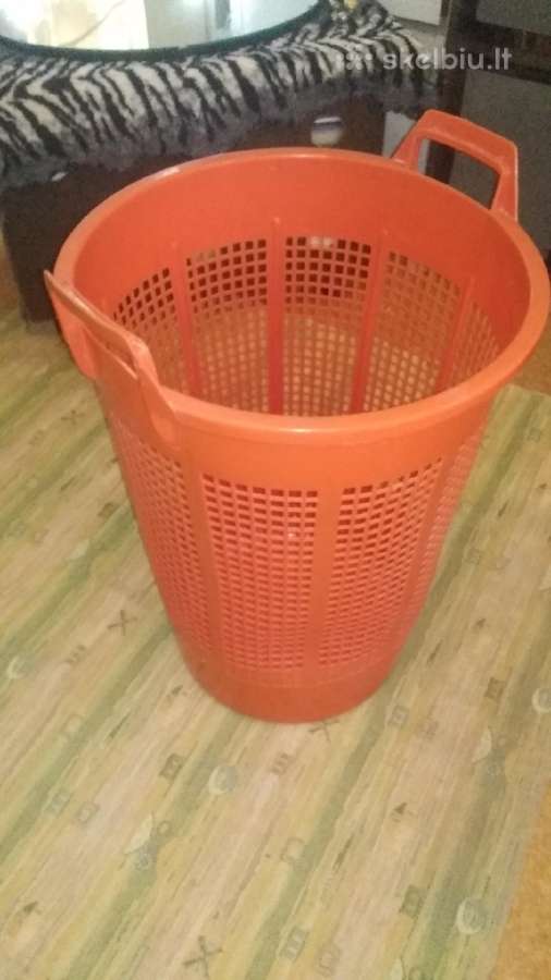 Parduodu skalbiniu krepsi. Kaina: 12eur
