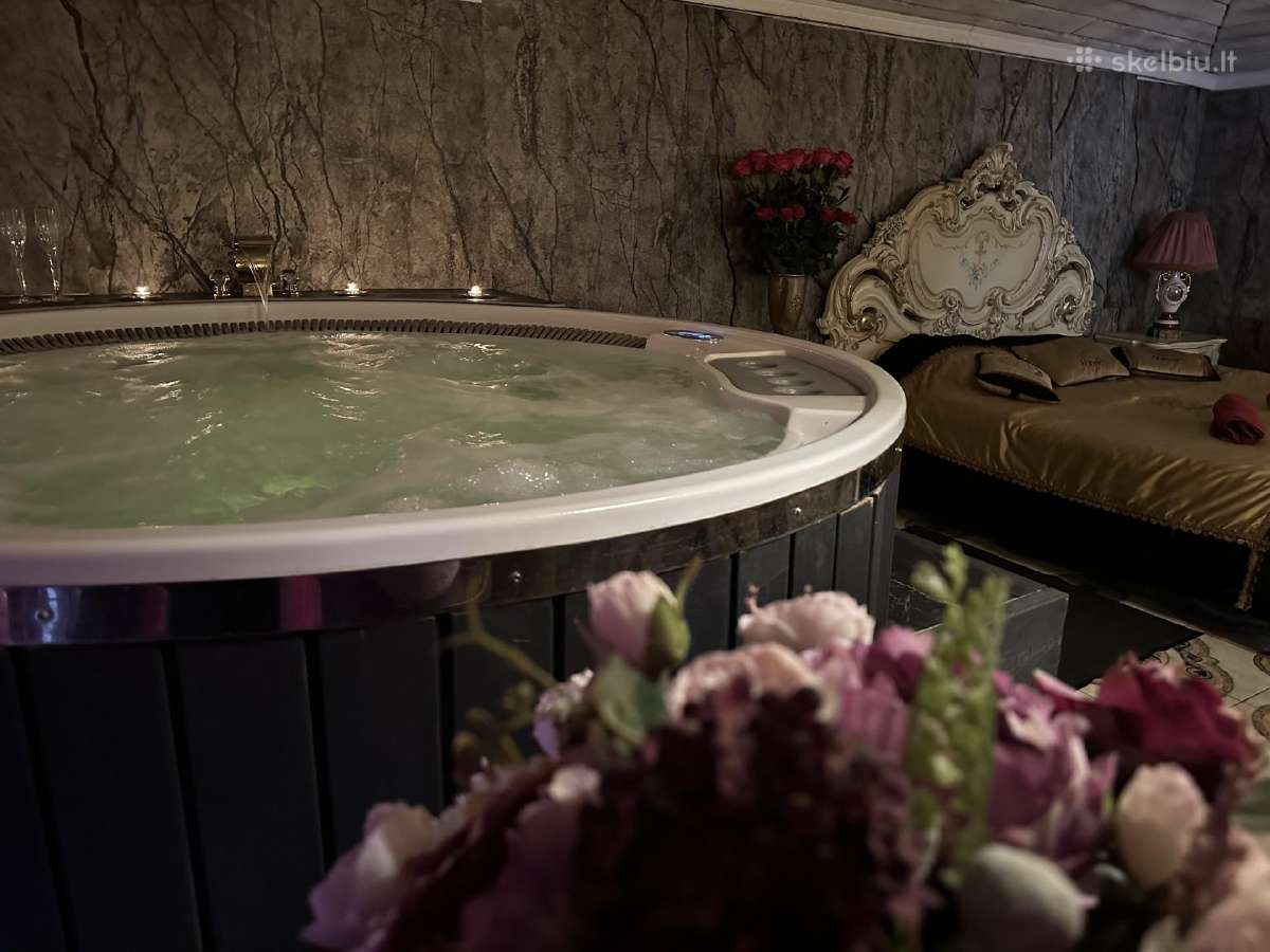 Host 4 Apartamentai su jacuzzi ir pirtimi