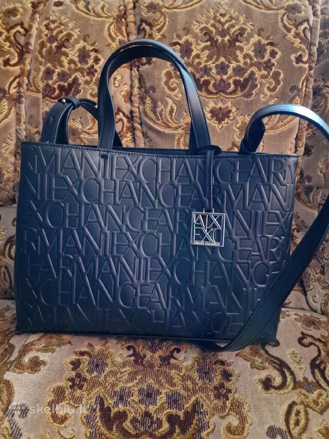 Nauja Armani EXChange mot rankine