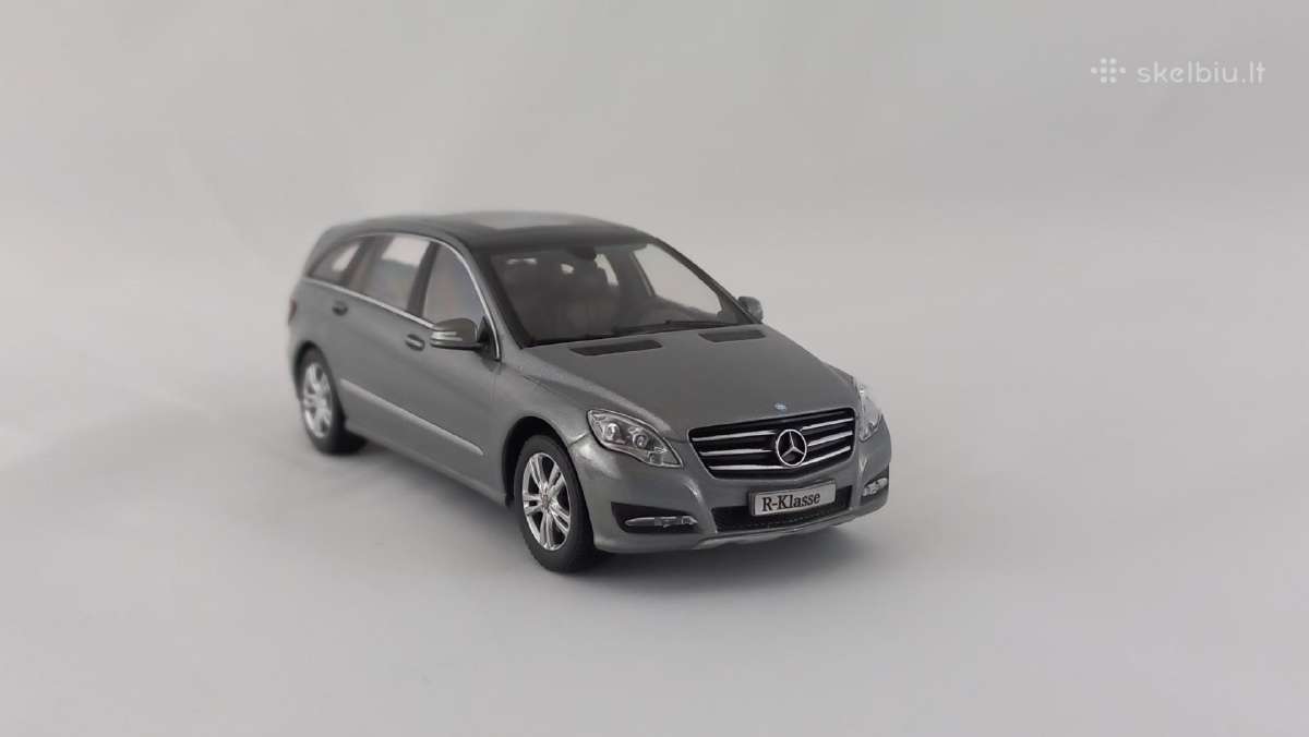 1/43 modeliukai MB R-class V251 - nuotraukos Nr. 3