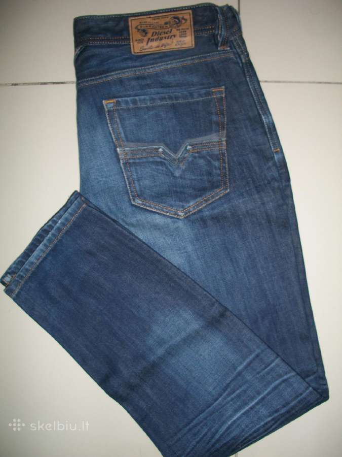 Levis 32/34 - nuotraukos Nr. 3