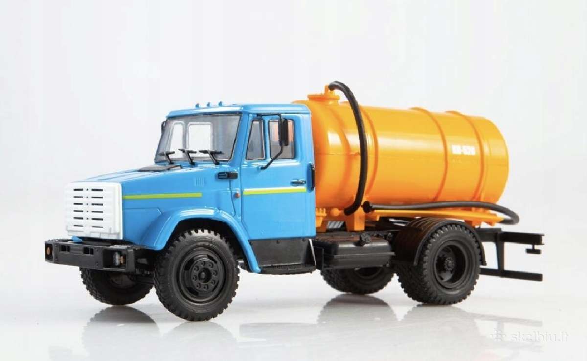 Zil 4333