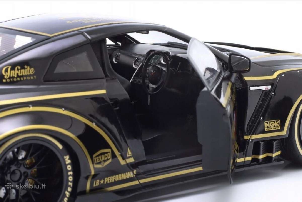 Nissan Gtr-r - nuotraukos Nr. 4