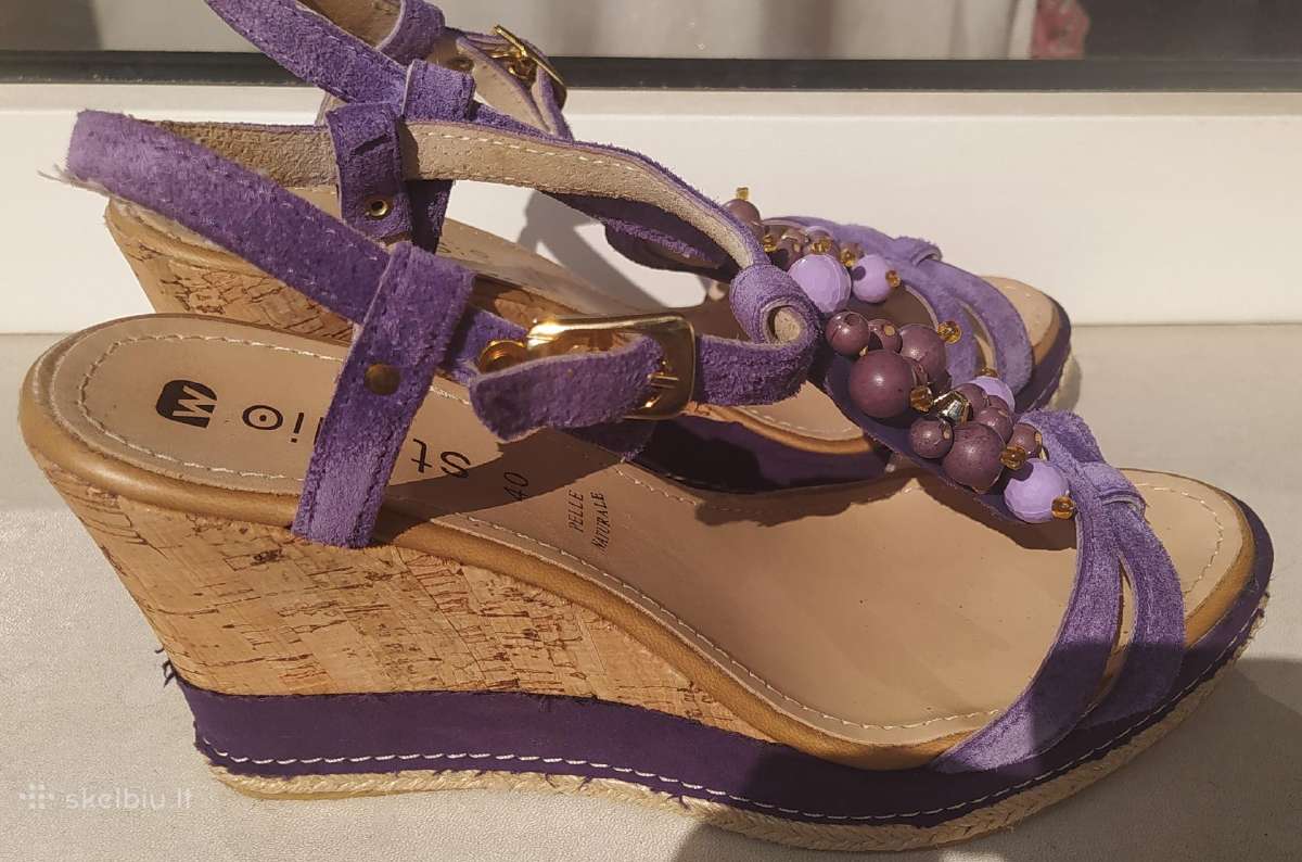 Puošnios violetinės basutės - nuotraukos Nr. 2