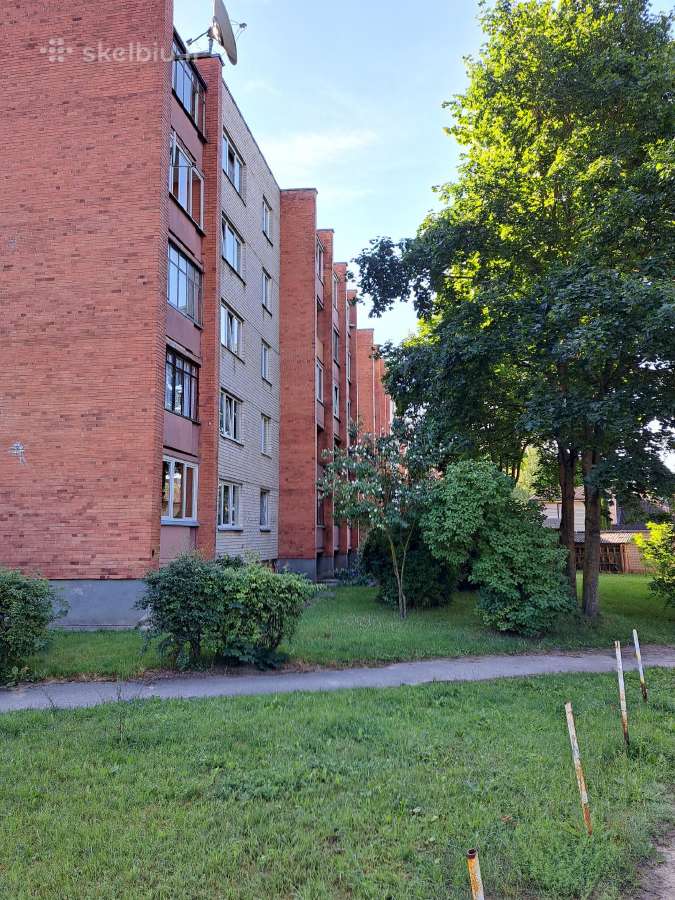 Parduodamas 3 kambarių butas Žemaičių g.