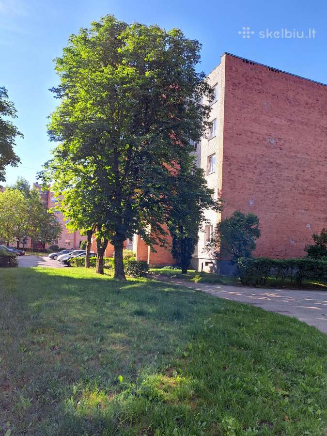 Parduodamas 3 kambarių butas Žemaičių g. - nuotraukos Nr. 2