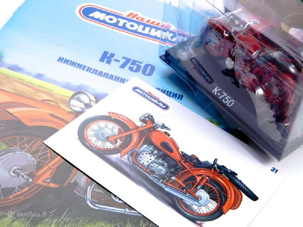 Moto 1/24