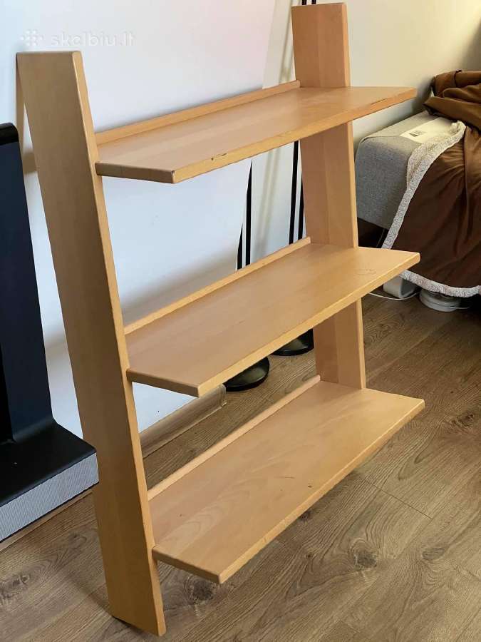Scandinavu Yngve Ekstrom dizainerio lentyna