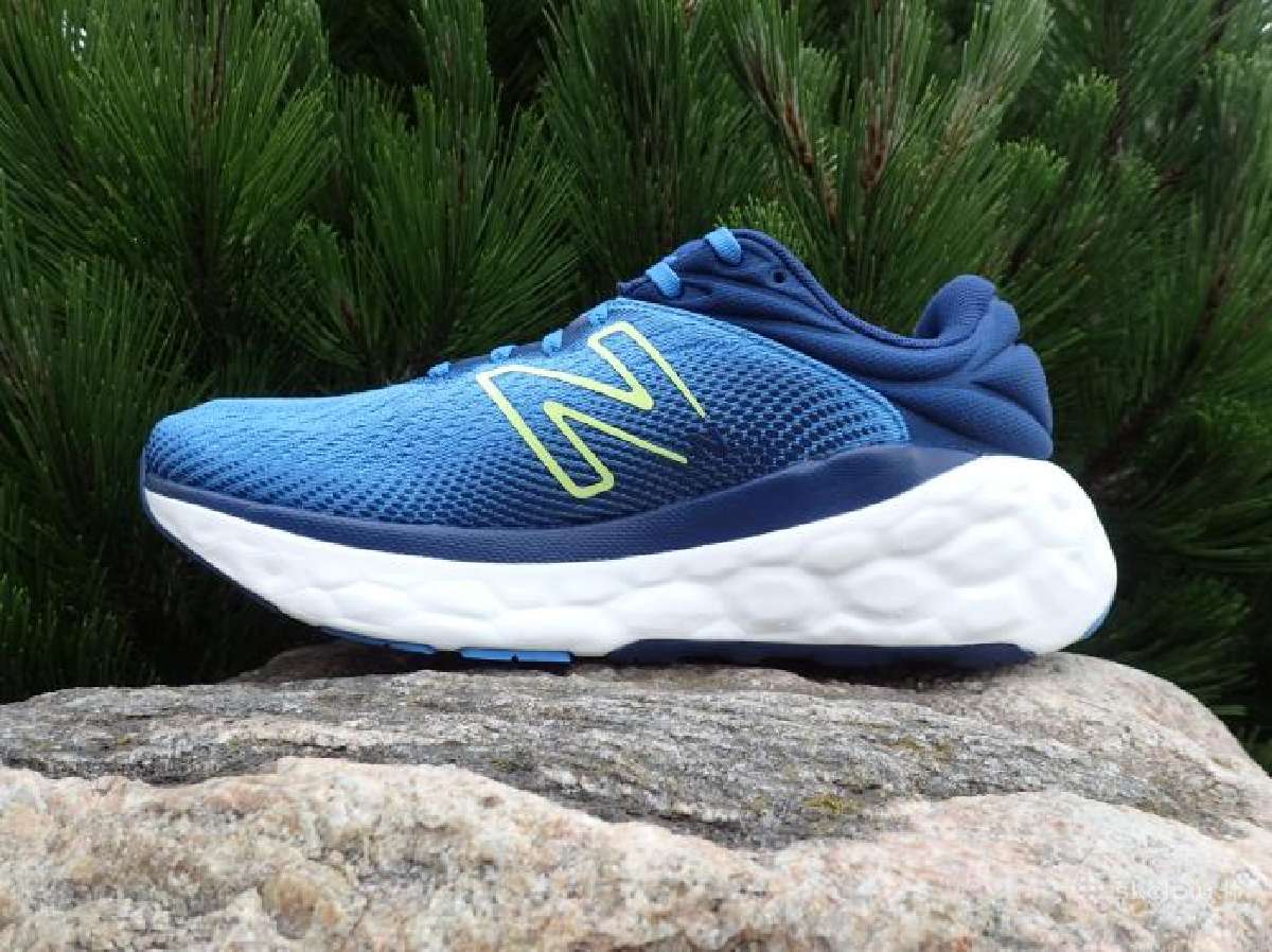 New Balance, Hoka, Salomon, Asics,waldlaufer, - nuotraukos Nr. 10