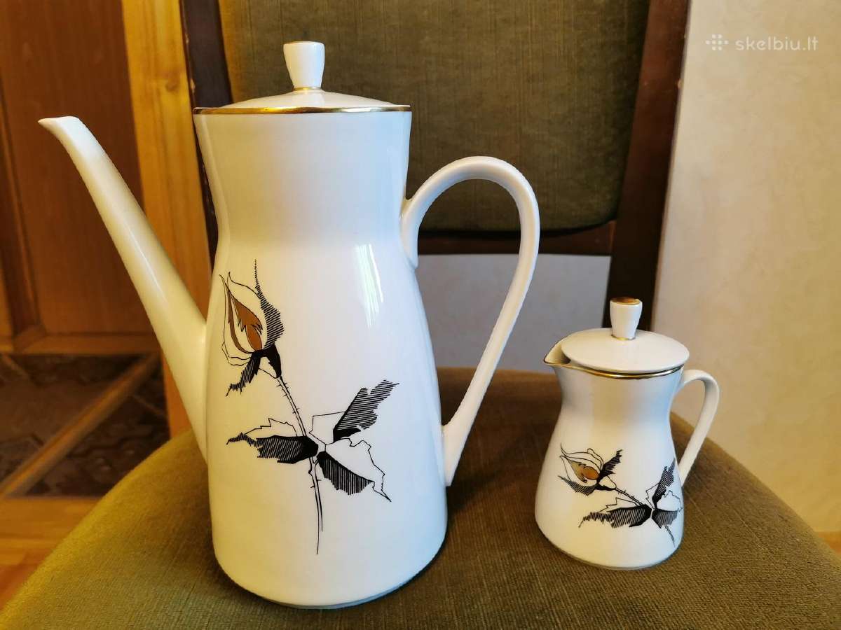 Porceleninis kavinukas su grietinėlės indeliu