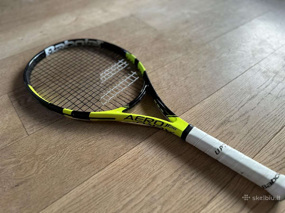 Babolat Pure Aero Jr (26") lauko teniso raketė