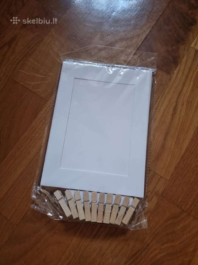 Popieriniai nuotraukų rėmeliai su segtukais