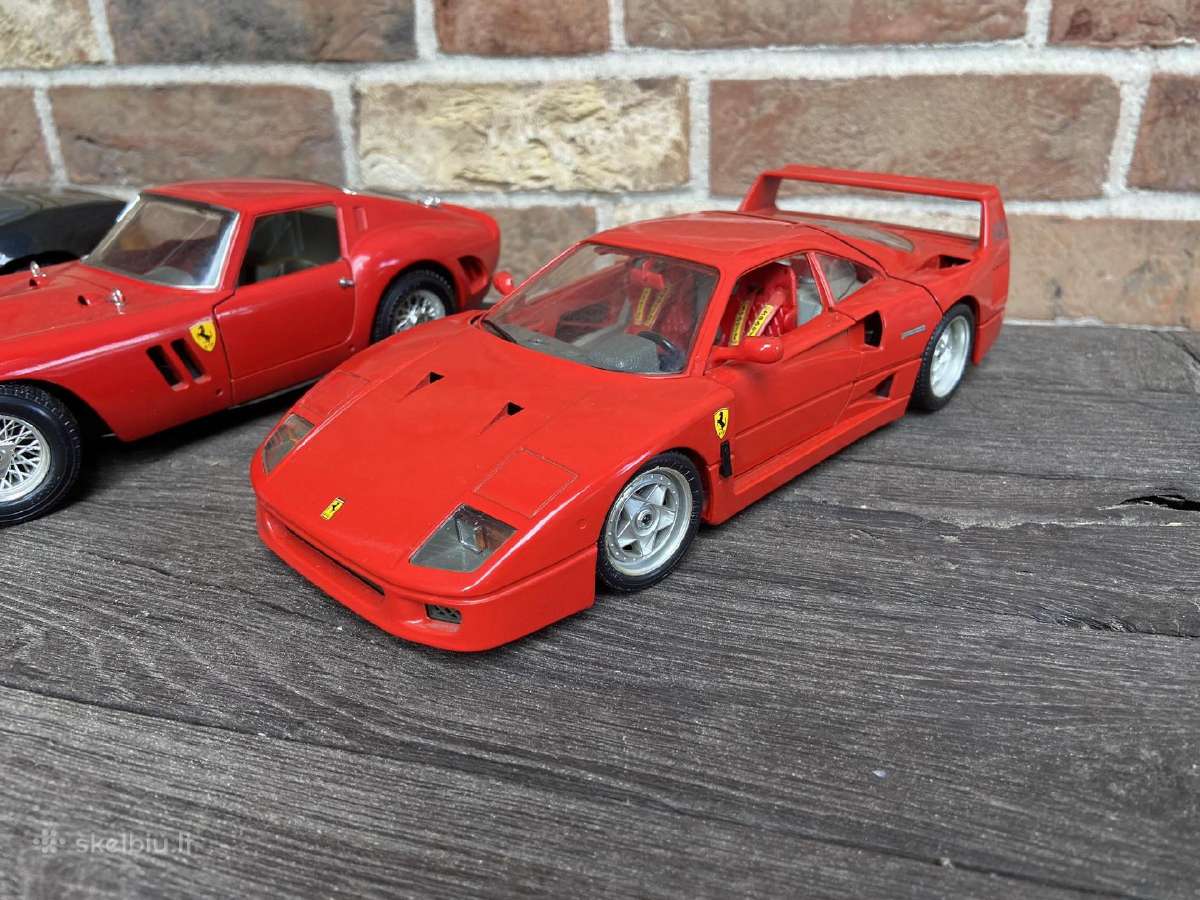 Ferrari F40 Bburago 1:18 made in italy metalinis
