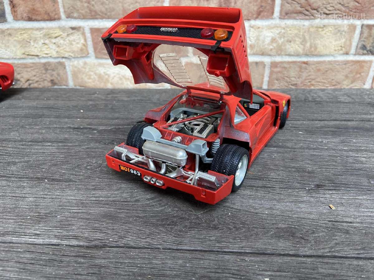 Ferrari F40 Bburago 1:18 made in italy metalinis - nuotraukos Nr. 4