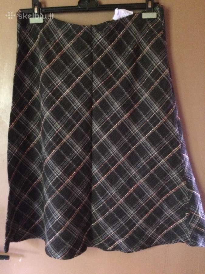 Sijonas 40-50 dydis