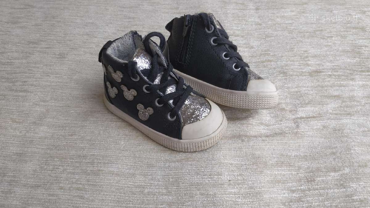 Disney baby Zara kedukai-konversai su užtrauktukai