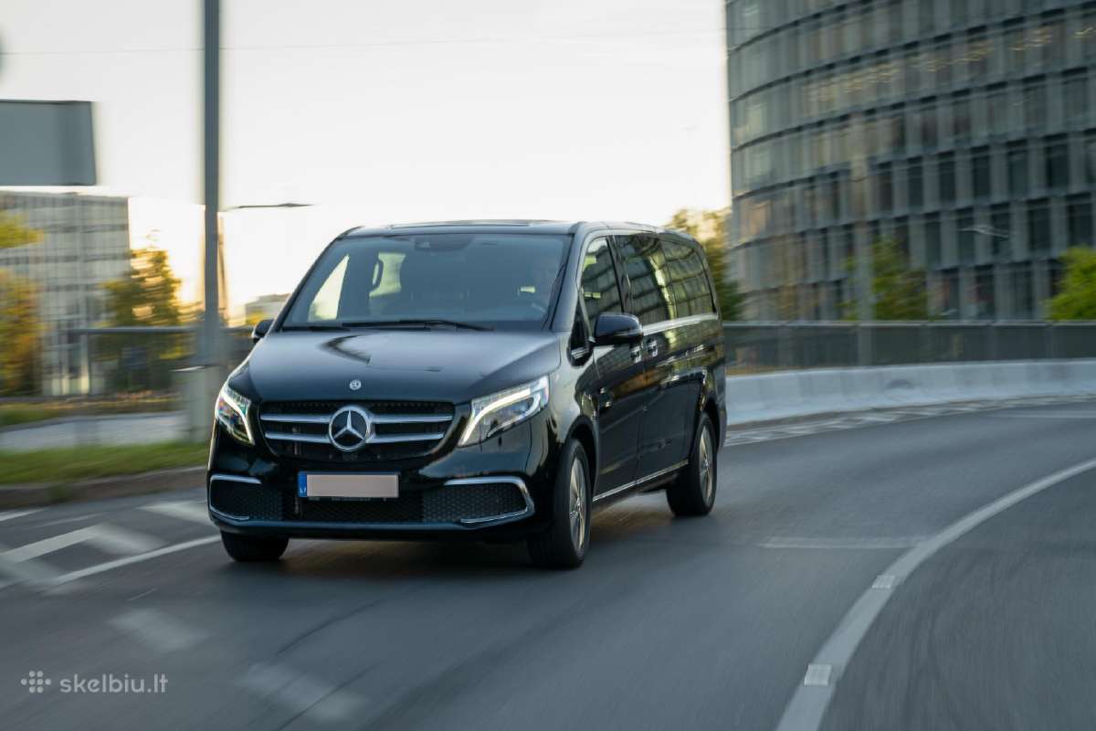 Prabangių automobilių nuoma su vairuotoju - nuotraukos Nr. 17