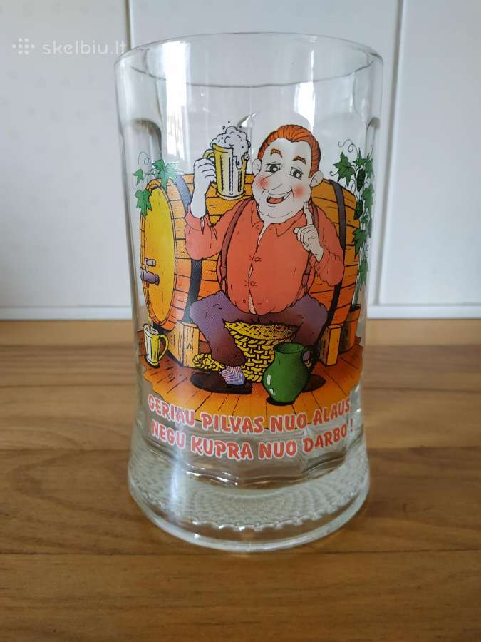 Nuotaikingas alaus bokalas